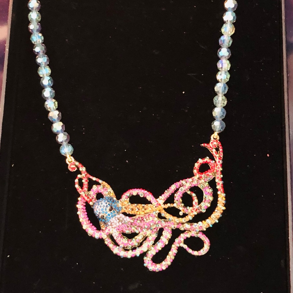 Heidi Daus “ Octopus at PLAY” Multicolor Swarovski Necklace - Picture 4 of 8